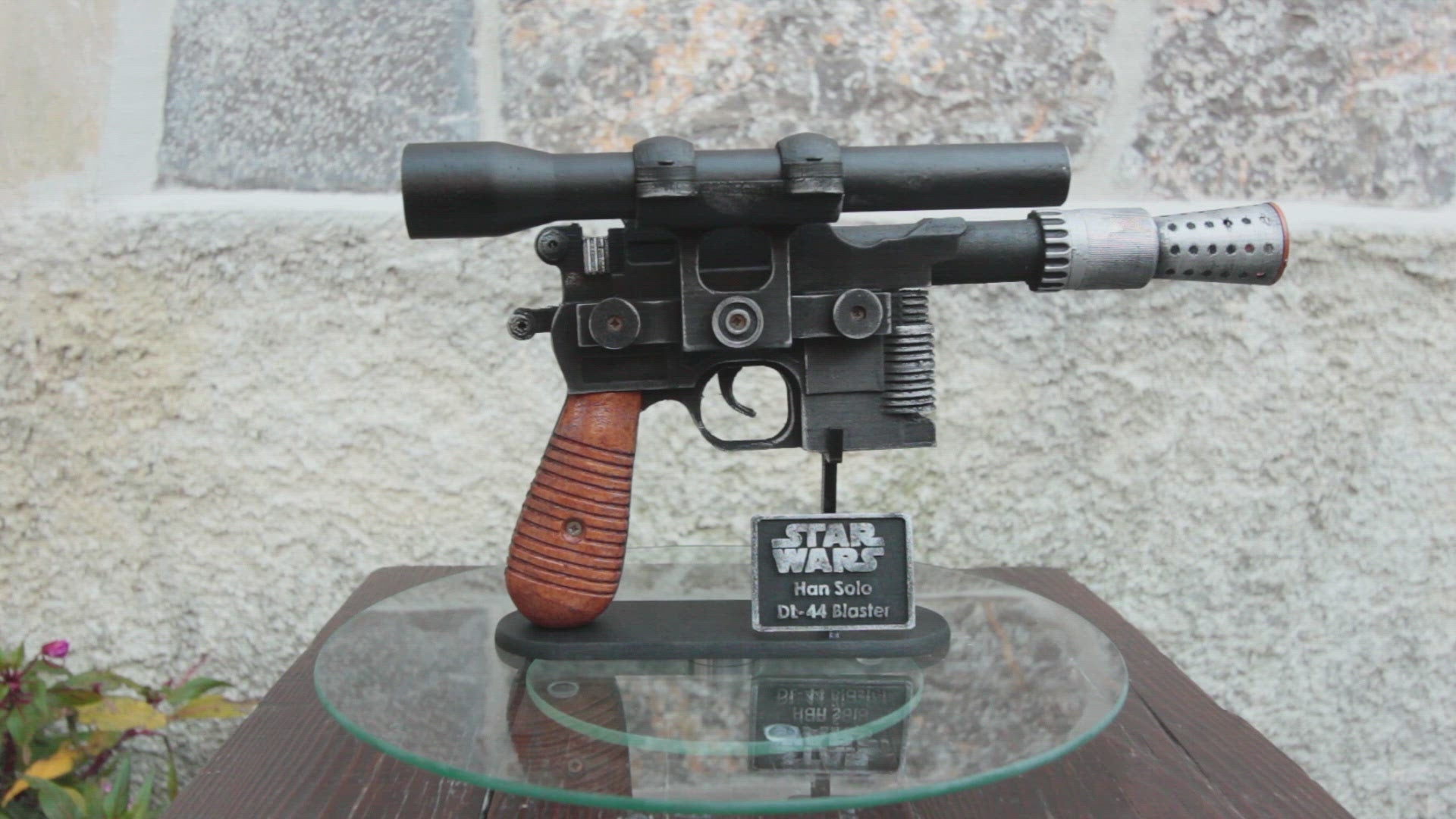 Han Solo DL-44 Blaster Star Wars Prop Movie Replica