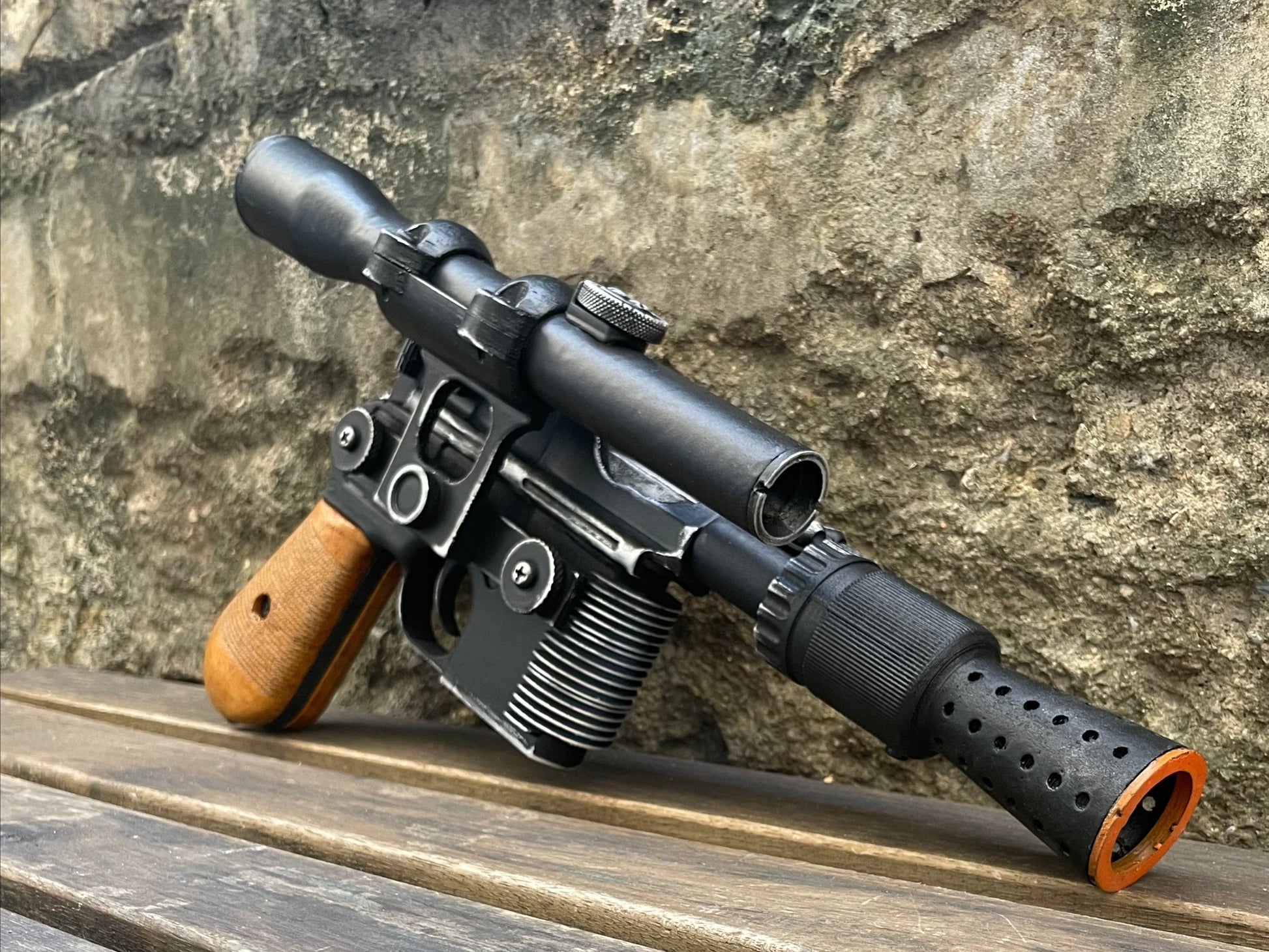 Star wars 2024 blaster han solo