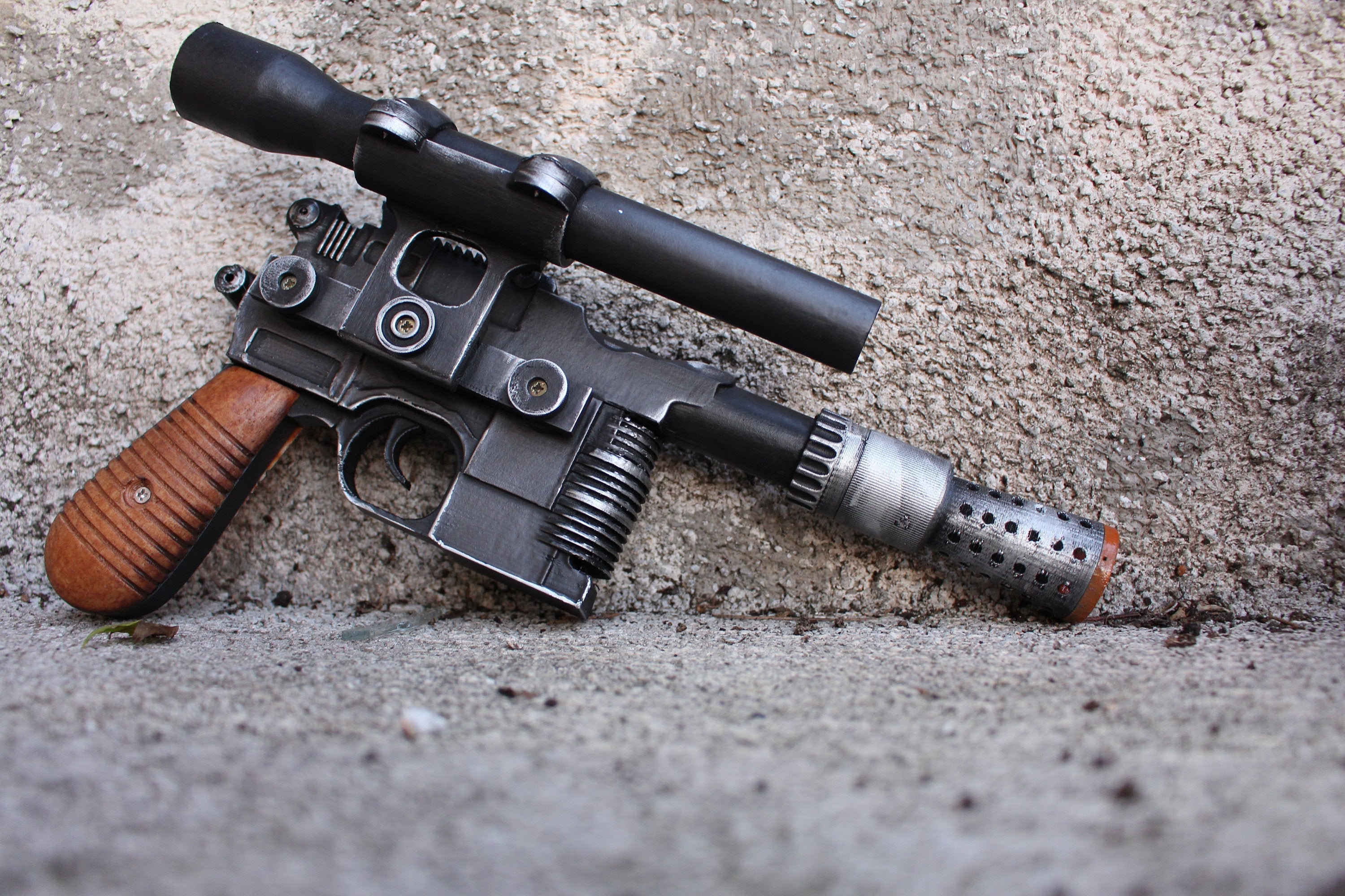 Han Solo DL-44 Blaster Star Wars Prop Movie Replica