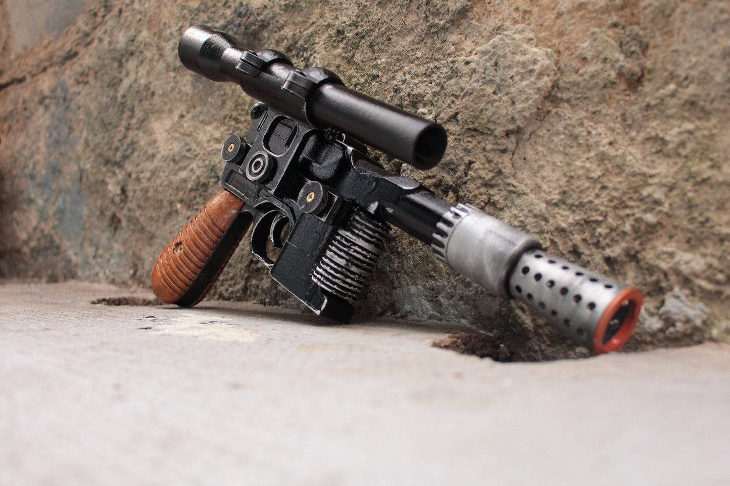 Han Solo DL-44 Blaster  Star Wars Prop Movie Replica